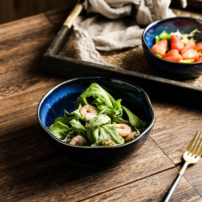 Kana Blaue Keramikschale — Robuste Porzellanschale mit Elegantem Japanischem Design