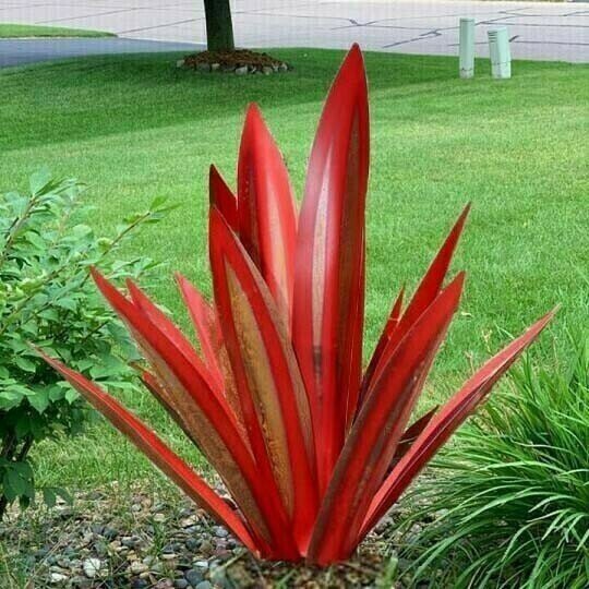 Waterproof Solar Garden Agave Lamp