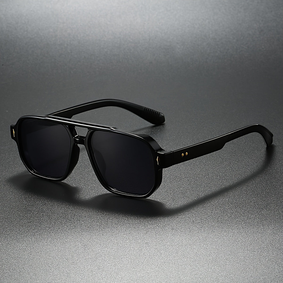 Kaelen Bold — Vintage Motorsport Sunglasses with UV400 Protection