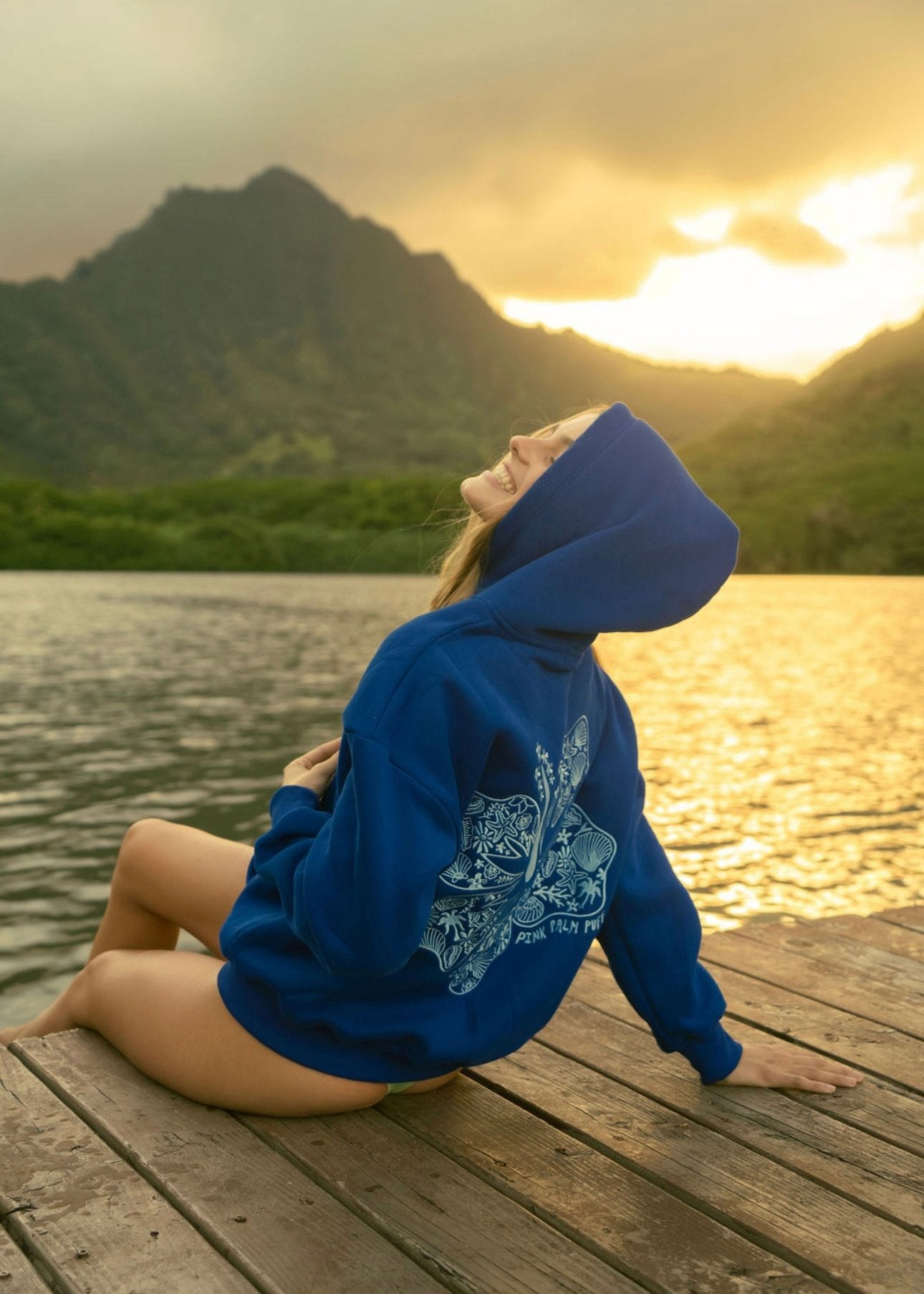 Hawaii Hibiscus - Oversized Hoodie 25$ TODAY ONLY