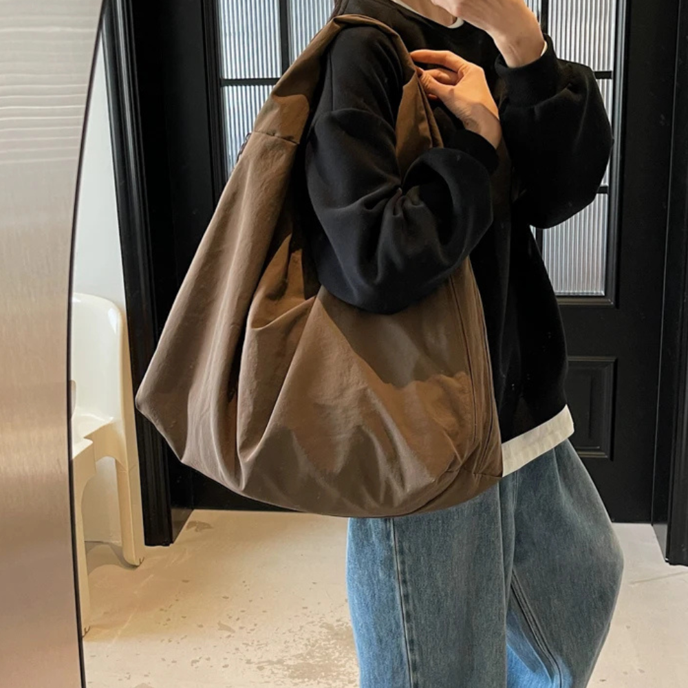 Mira Lush Bag™ — Zdominuj Każde Pomieszczenie Niezatrzymaną Pewnością Siebie i Natychmiastowym Magnetyzmem