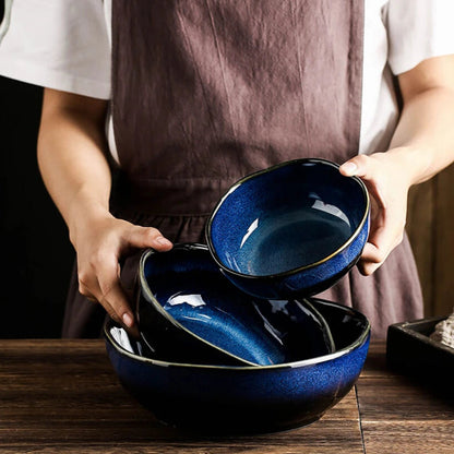 Kana Blaue Keramikschale — Robuste Porzellanschale mit Elegantem Japanischem Design