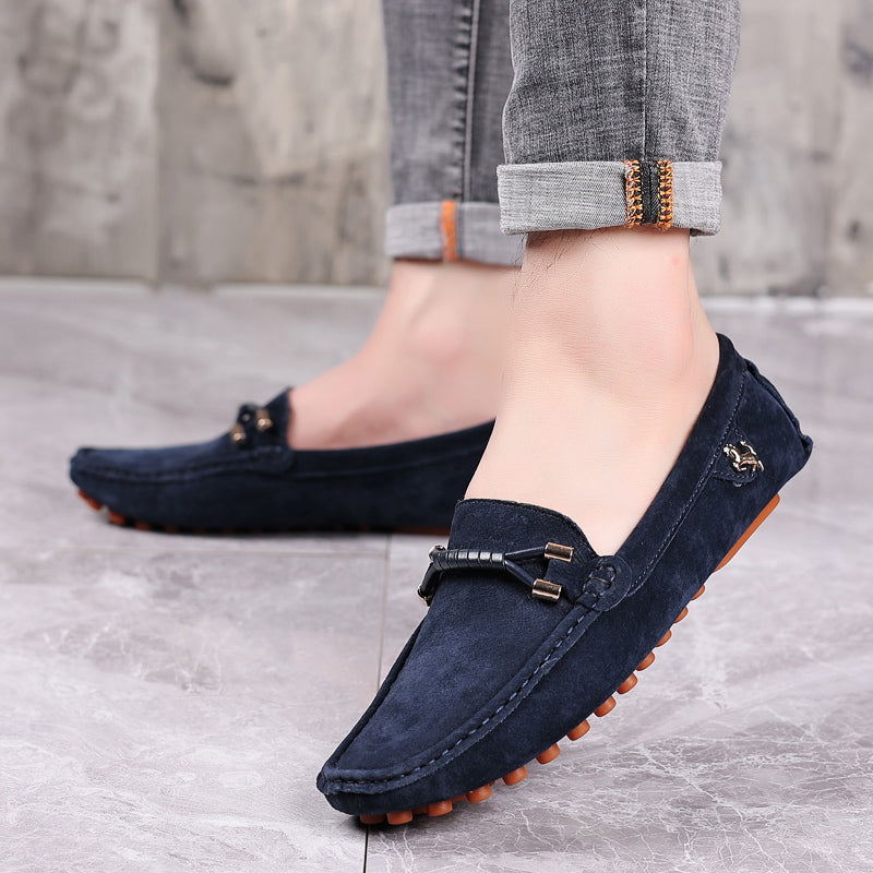 Velaro — Premium Suede Loafers with Cushioned Comfort and Metallic Accents