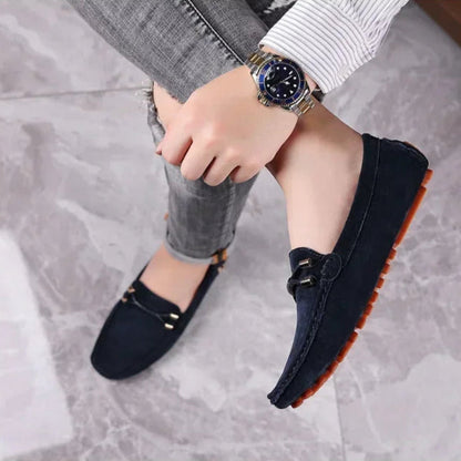 Velaro — Premium Suede Loafers with Cushioned Comfort and Metallic Accents