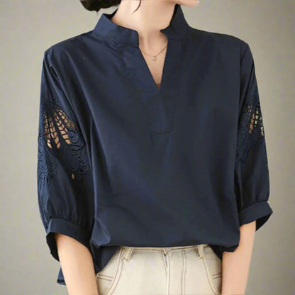 Elara — Lightweight Linen Blend Top with Embroidered Floral Sleeves