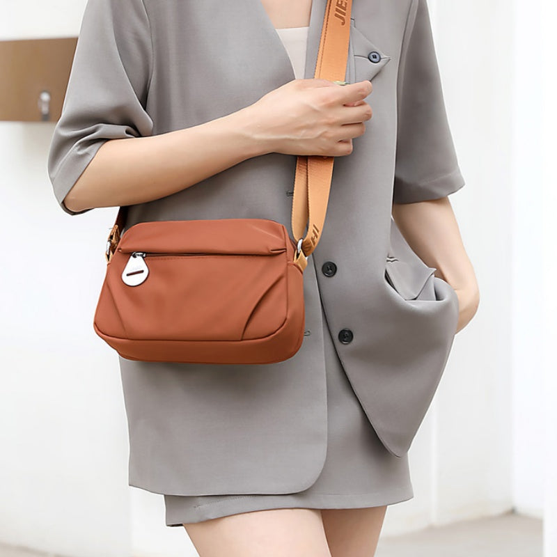 Larenza — Lightweight Waterproof Shoulder Bag with Convertible Strap