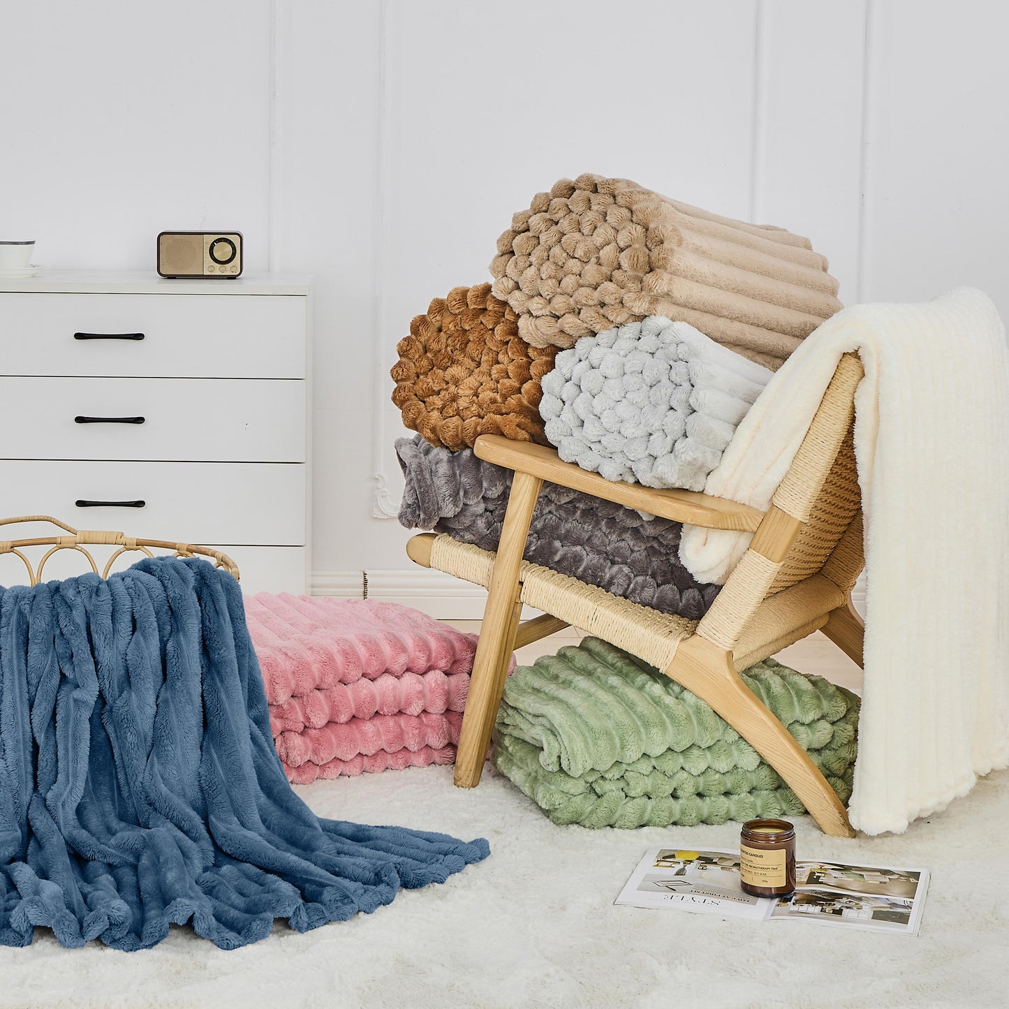 Norla — Soft Fleece Blanket for Cozy Comfort and Warmth