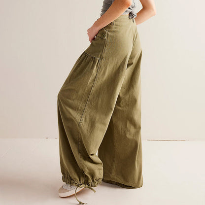 Liora — Wide-Leg Cotton Denim Jeans with Pleated Pockets