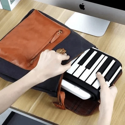 Fold-Up Keyboard™ — Tænd Din Frihed til at Skabe Episk Musik Overalt