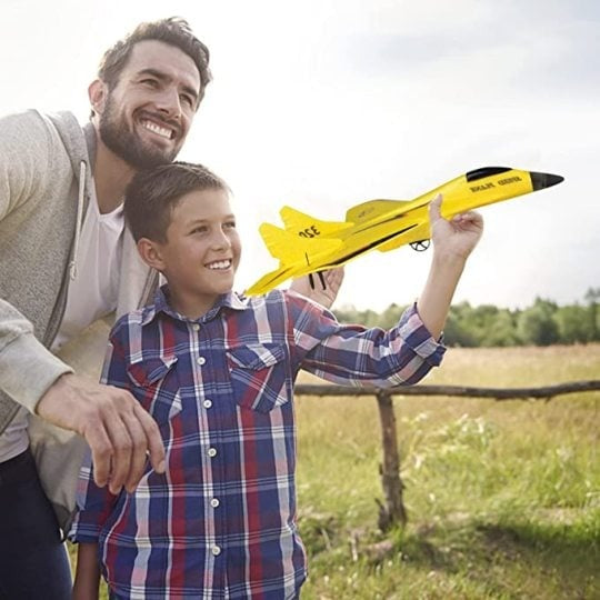 Fjärrstyrt flygplan