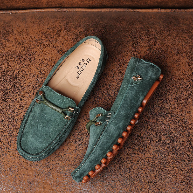 Velaro — Premium Suede Loafers with Cushioned Comfort and Metallic Accents