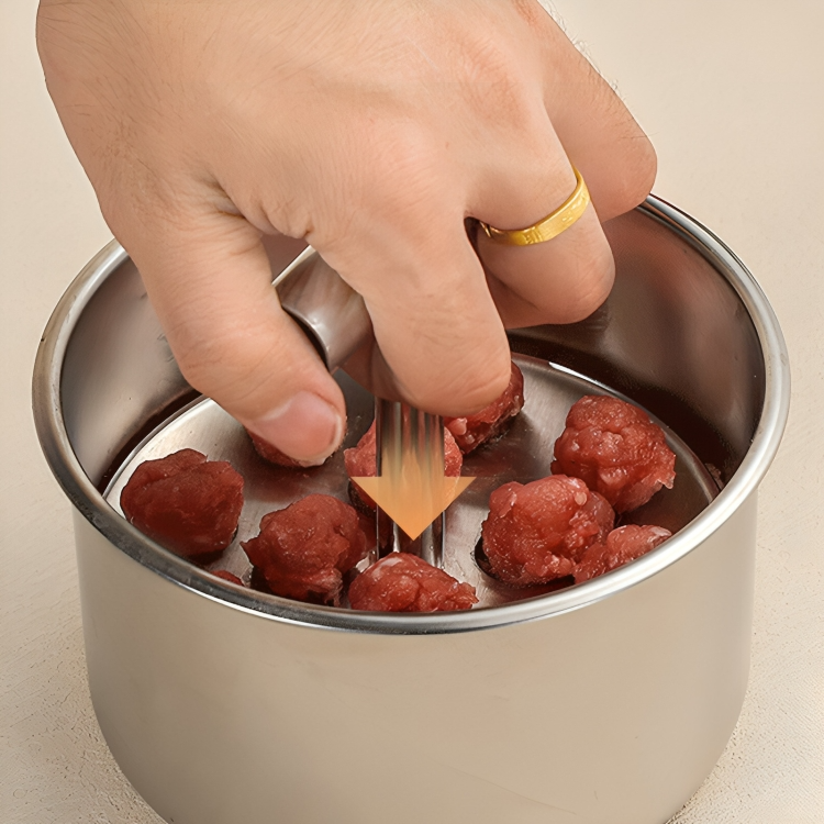 GrindMaster™ — 完璧にジューシーなミートボールを提供し、注目を独り占め