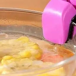 Silicone Kitchen Clip™ — Grip Hot Pots Fearlessly and Cook with Confidence Every Time