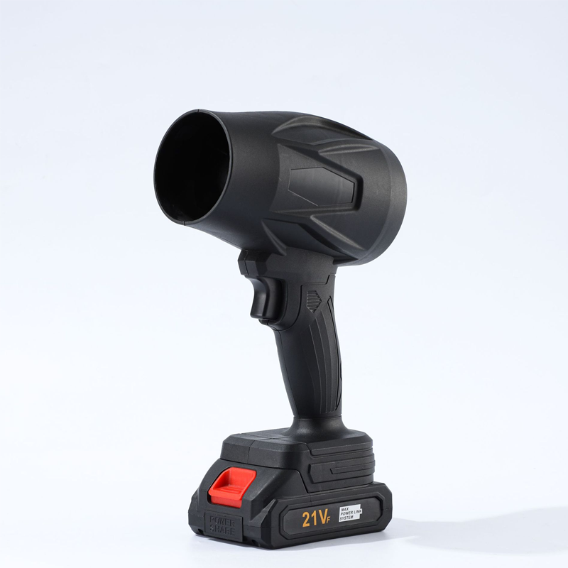 SnowPowerPro™ — Hallitse talvi vaivattomasti salamannopealla, johdottomalla lumipuhalluksella