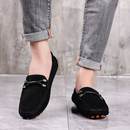 Velaro — Premium Suede Loafers with Cushioned Comfort and Metallic Accents