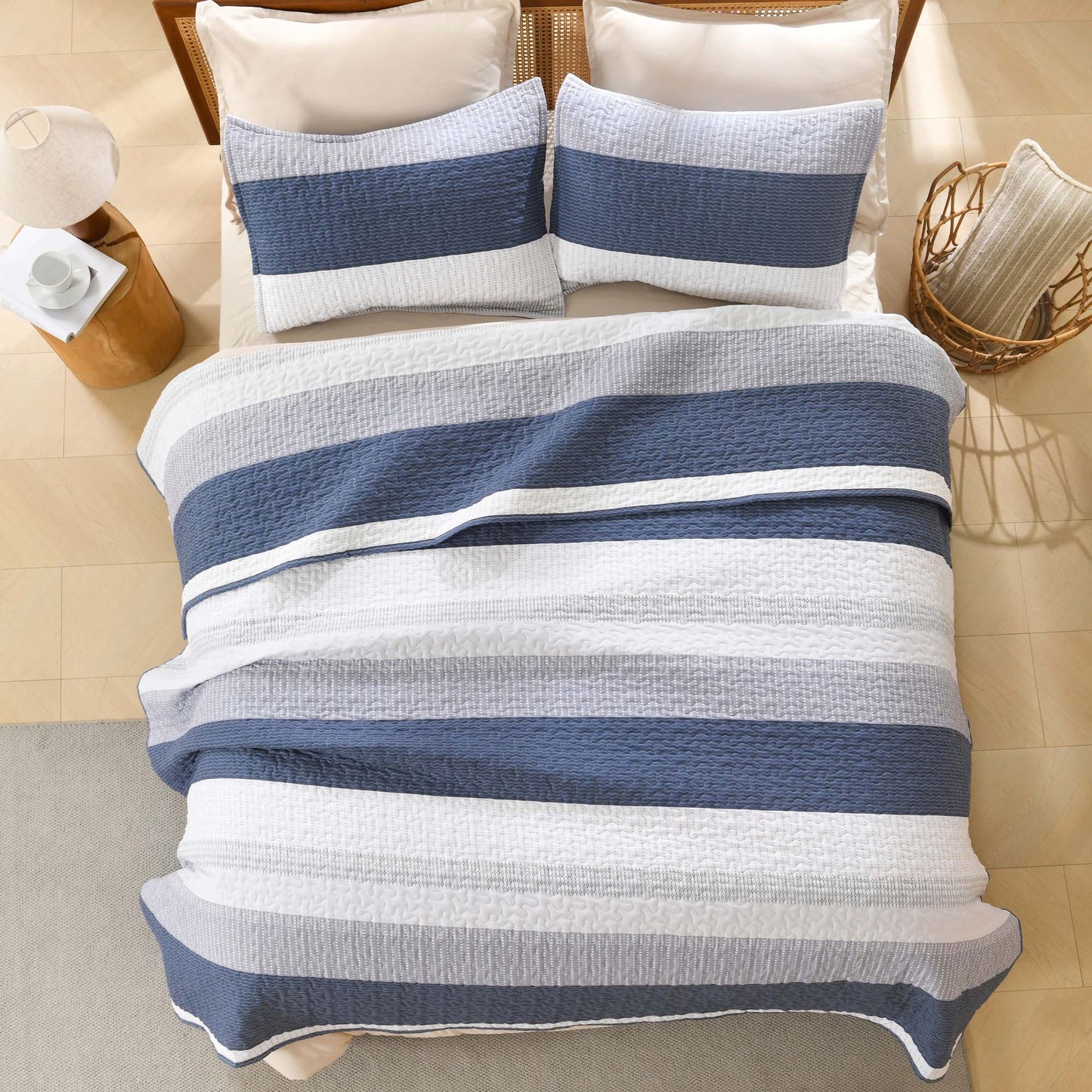 ShadowVeil™ Stripe Quilt Set — Unleash Bold Style and Year-Round Cloudlike Comfort