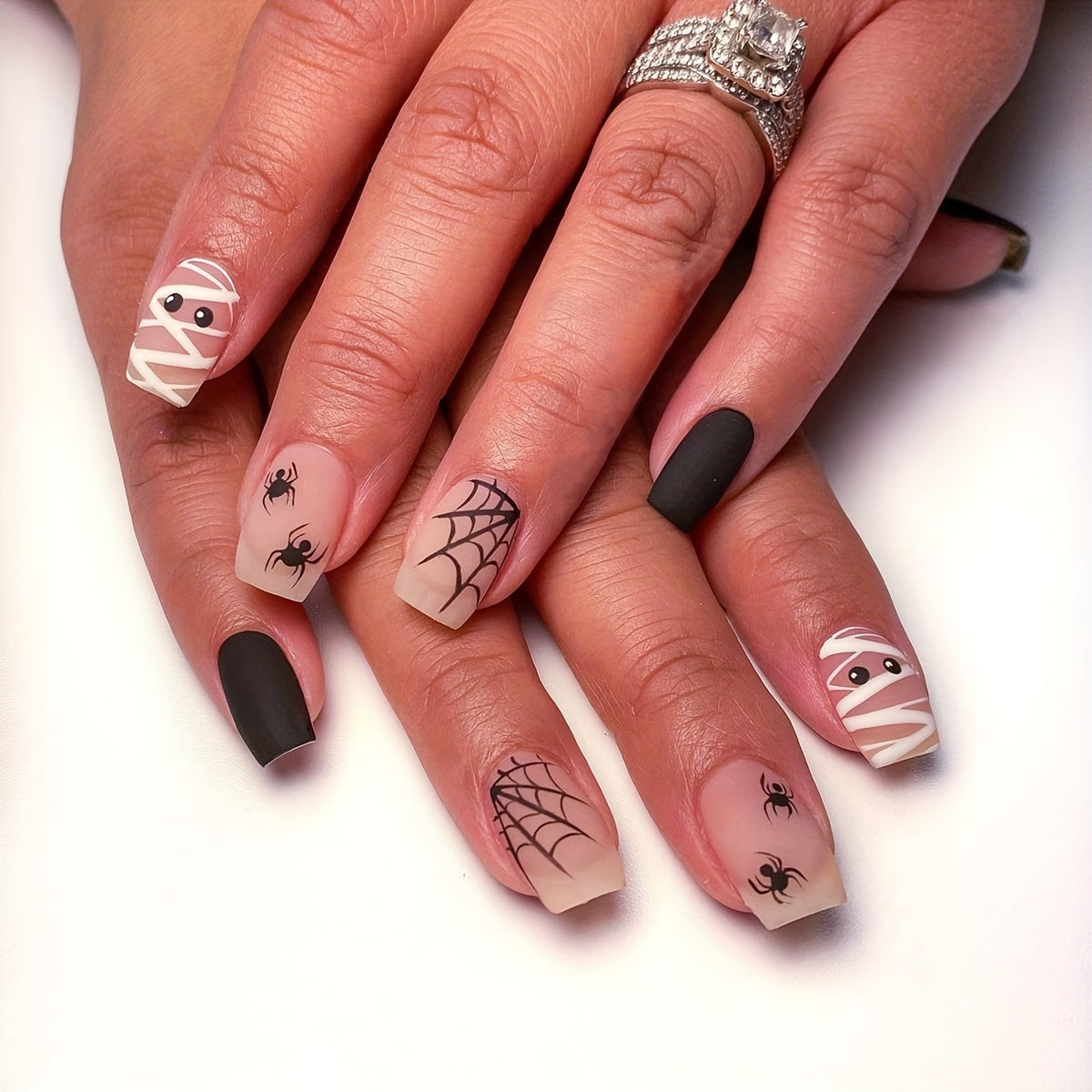 Spooky Glam Press-Ons