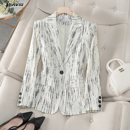 Renly Blazer — Tailored Lightweight Striped Jacket with Vertical Grain