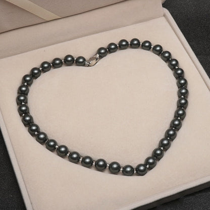 LuxeVera™ Pearl Necklace — Command Every Room with Timeless, Hypnotic Shine