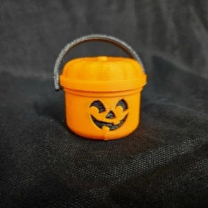 Glizm Pumpkin Mini Halloween Bucket 5$ TODAY ONLY