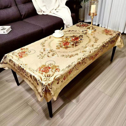 FloraGuard Tablecover™ — Forvandle Plassen Din med Livlig, Sølvsikker Eleganse