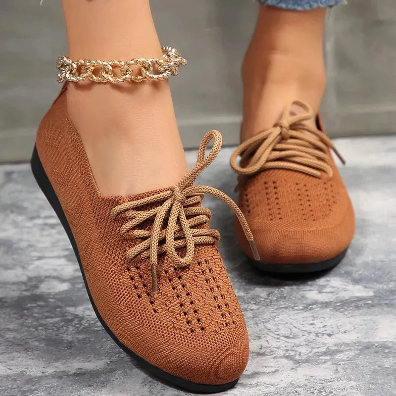 Women's Sophia Lace-up Flats